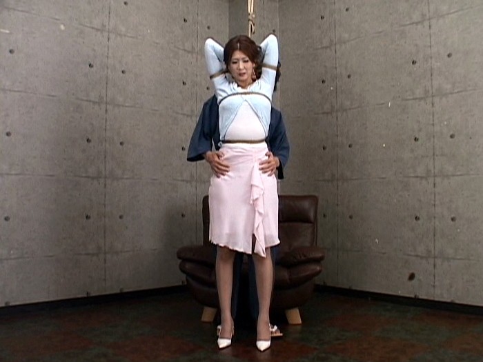 美熟女が拘束され加藤鷹にイカサレまくるビデオ！ 吉岡奈々子吉岡奈々子