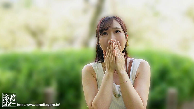 【最強エロHおっぱい】×【マ○コバカ潮吹き】 気持ちいいSEXがしたいとホテルにやって来た爆乳ビッチ！ガバガバ潮吹き＆中出しリクエスト！夫以外のチ○ポで乳首をビンビンにさせてメス顔でイキまくる！！ アラサー妻 1人目 ほのさん（28歳）