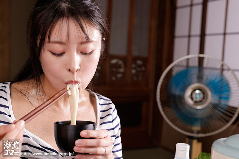 田舎に帰省してきた発情期痴女（兄嫁）とドロドロSEXをしたあの夏ー。【汗だくだく、ザーメンドクドク】 潤うるる潤うるる