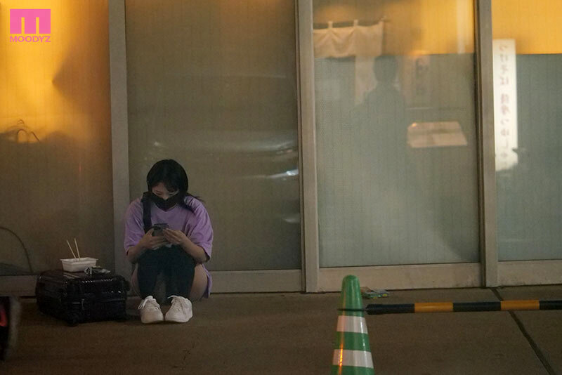 家無し娘をヤリ部屋連れこみヤリチン中出しローテーション朝まで50発半泣きアクメ 渚みつき渚みつき