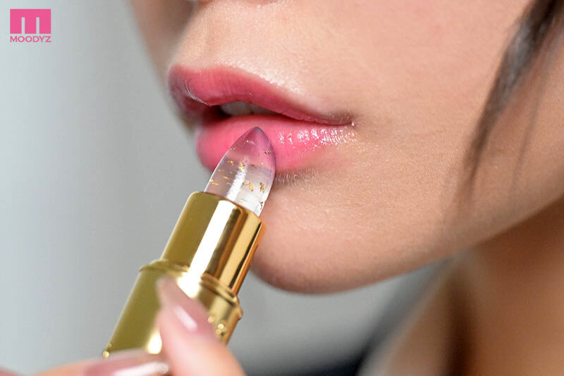 ネットで買った媚薬リップでビッチ化した女上司奈々と体液・愛液・精液をぜ～んぶ舐めしゃぶるキマりすぎた下品性交。 八木奈々八木奈々