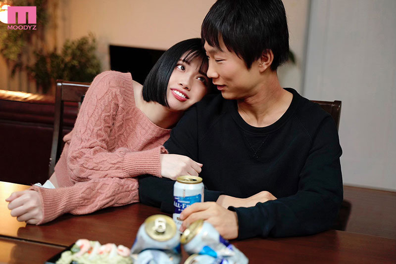 終電逃して同僚の部屋にお泊り ノーブラ部屋着に我慢できずコンドーム使いきるまでヤリまくった 石原希望石原希望