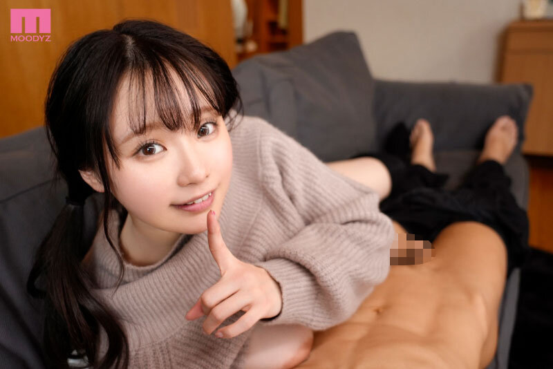 思春期の僕にSEXを教えてくれたデカパイ姉が1泊2日で帰省します… 久しぶりの魅せつけ神ボインに我慢できず即ズボバックピストン！絶倫早漏チ○ポで朝が来るまで何度も中出ししまくった。 中山ふみか中山ふみか