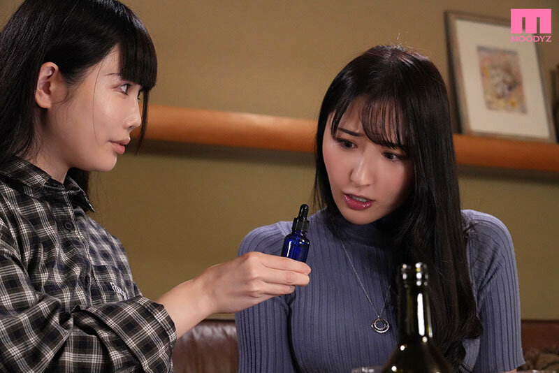 単身赴任から半年… 久しぶりの自宅で真っ先に目にしたのは僕の愛する妻が自宅で知らない男達とアヘアへキメセク乱交している姿だった… 北野未奈北野未奈