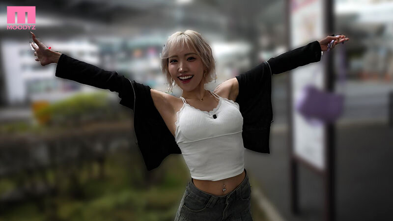 地方出張先で若くて可愛いギャルビッチと相部屋お泊り不倫 バカ楽しいドライブデートしてホテルで無制限生姦1泊2日 春陽モカ春陽モカ