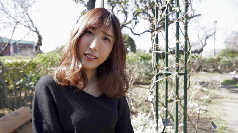 人妻の花びらめくり 彩奈リナ彩奈リナ（七原あかり）