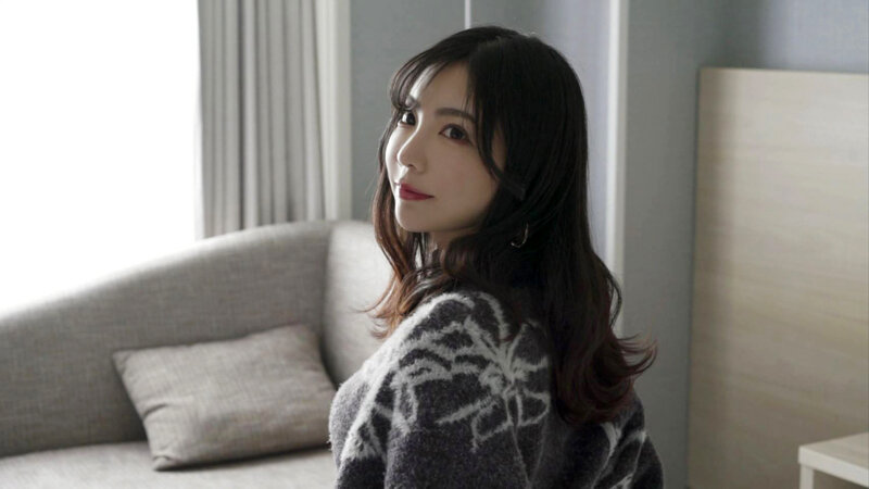 人妻の花びらめくり 吉澤友貴吉澤友貴