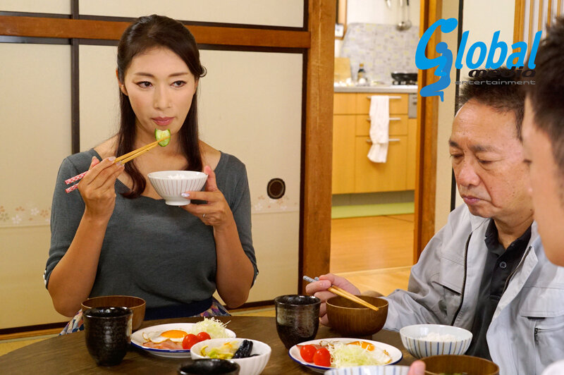 真・異常性交 四十路母と子 其の参拾九 息子に犯●れ禁断の快楽を知ってしまった巨乳母 小早川怜子小早川怜子