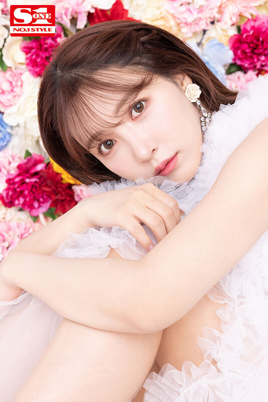 日本で1番のAV女優 三上悠亜 最後のベストAV作品12時間～デビューから引退までの道のり～三上悠亜