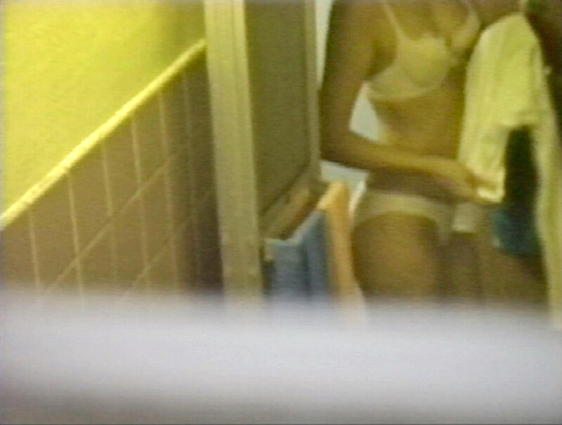 スクープ！とある地方の有名温泉旅館 元映画監督が温泉支配人と共謀 女性客を襲って撮った真冬の夜の驚愕の夜●いエロ動画19篇