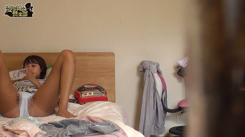 脚長日焼け黒ギャル日替わりパンツ家庭内盗撮中出し性交