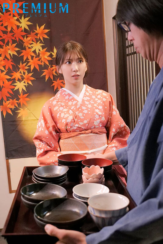 夫婦経営する旅館でオヤジ客の晩酌に呼び出され…朝を迎えても終わらない中出し接待に堕ちた妻 山岸あや花山岸あや花（山岸逢花）