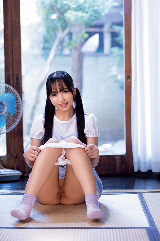 おとちゃんの検診介護 ロ○コン叔父の歪んだチ〇ポ性教育 ママに秘密で未成熟なパイパン無毛マ〇コに溢れるほど白濁ザーメン注入 美咲音美咲音