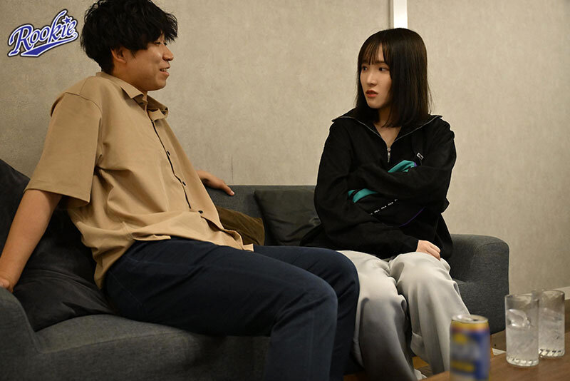 練馬区。1DK。駅から徒歩10分。大学2回生、生意気な後輩を自室で理解らせ。 白石もも白石もも