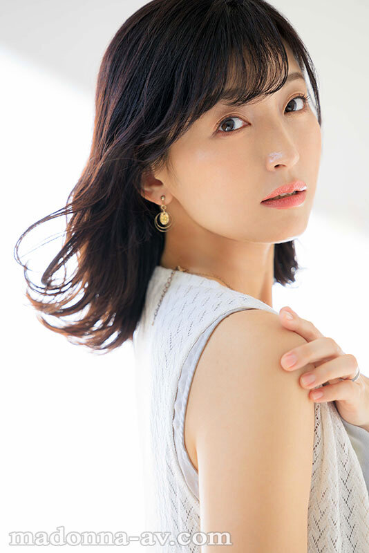 MONROE Debut 吉永塔子 40歳 アラフォーだけどいいかな？‘ワンランク’よりもっと上のモンローに革命を起こす美魔女。吉永塔子