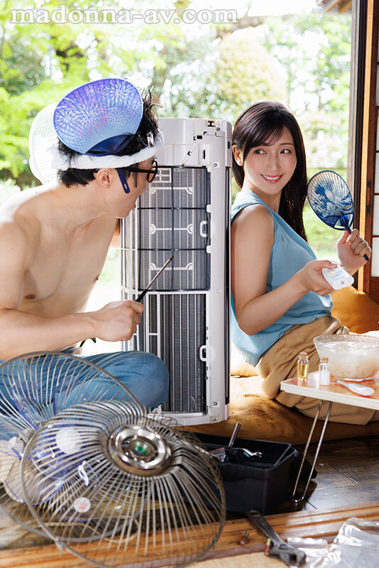 久しぶりにエアコンが壊れて温度制御が不能となり猛烈な寒暖差によって理性を失った僕は再び絶倫勃起モンスターになった―。その先を語るなら義母は送風から媚薬アロマを吸い込んでガンギマリ女になった。 吉永塔子吉永塔子