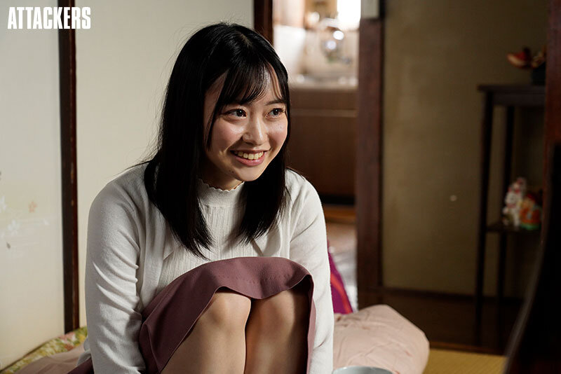 幼い頃から成長を見守ってきた美少女を中年オヤジがネットリ●す数日間の記録。 小栗みゆ小栗みゆ