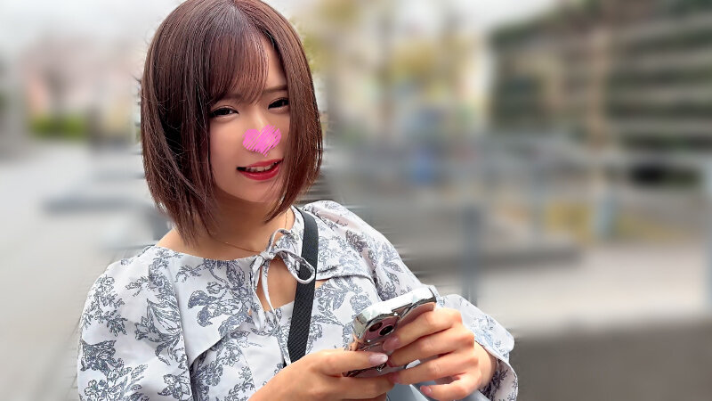 完全主観BSS ずっと好きだった女友達をイケメンの先輩に目の前で寝取られてるのにただカメラを回すことしかできなかった情けないボクの一部始終