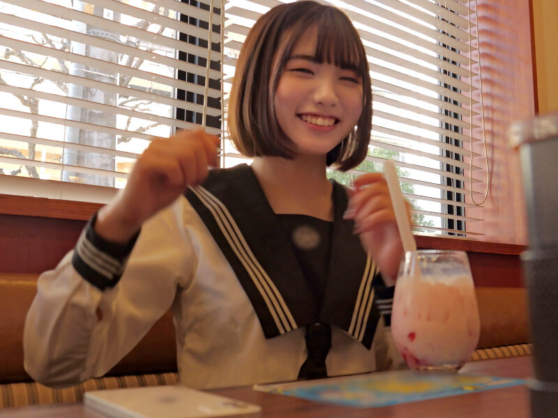 完全昏眠-4名- ばどみんとん部所属（1●）/膣貸し切り旅行会社勤務（24）/痙攣リーチ映画研究部（1●）/とろまん音大生（20） 全員中出し 夢遊秒