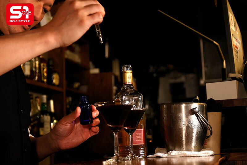 谷間モリモリ合コン女子が眠剤を盛られ、パンパンお乳ボディを一晩中犯●れ続けた睡姦レ●プ 小日向みゆう小日向みゆう（清原みゆう）