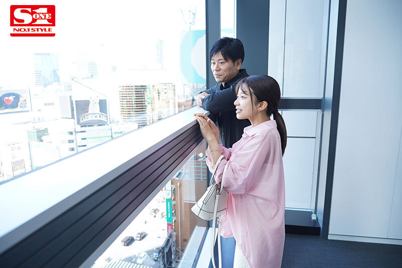 男を虜にして離さない天性のモテSEXを持つ川越にこの初体験3本番川越にこ