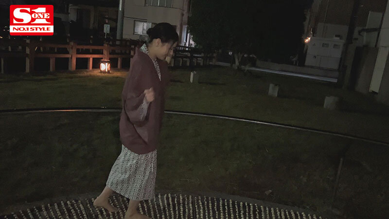 村上悠華のスリムな肉感を48時間独占！何度イッても終わることのない求愛オーガズム温泉旅行村上悠華