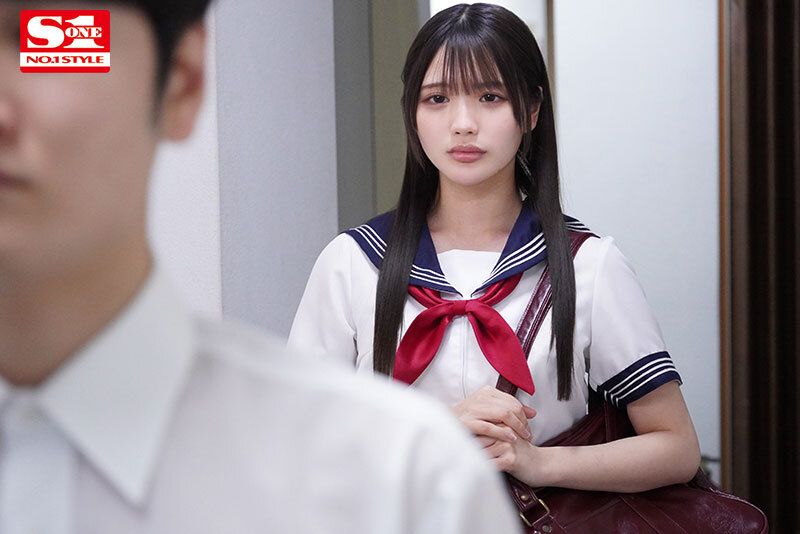 「私で試してみてもいいよ」彼女が出来たのでぽってり唇の女友達とキスの練習したら舌と唾液が絡んで来て、もう興奮が止まらない… 中森心々奈中森心々奈