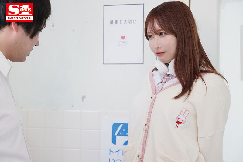 「新入生のみんな筆おろししてあげる」入学したら無条件に童貞をもらってくれる13歳年上のエロ優しい巨乳先輩 うんぱいうんぱい