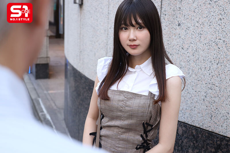 水乃なのはさん（23）は昨年、東京・歌●伎町の某公園周辺で売春目的の「立ちんぼ」を行い、中年男性との変態的な本番行為を繰り返すうちに性的興奮を覚え強く依存するようになってしまいました。水乃なのは