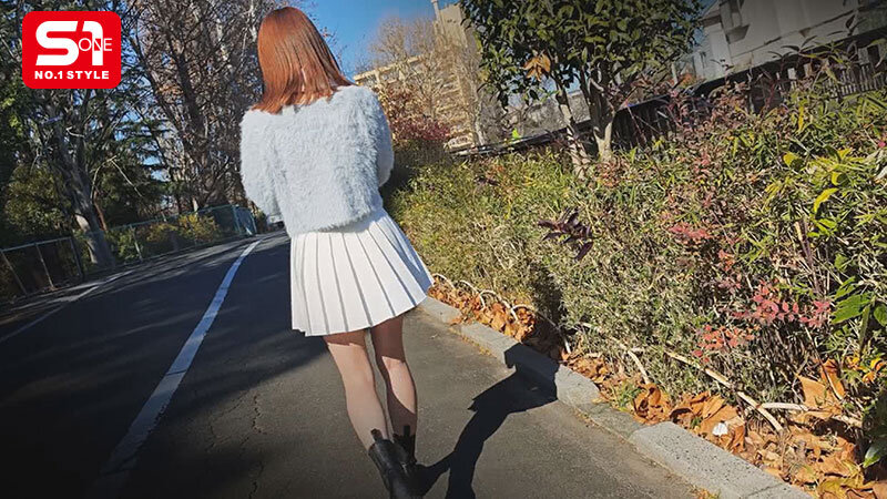 隣に住む可愛いすぎる女子大生がまさかの記憶喪失！？「俺が彼氏なんだよ！！」と信じ込ませ性欲の限りヤリ放題！！ 未歩なな未歩なな