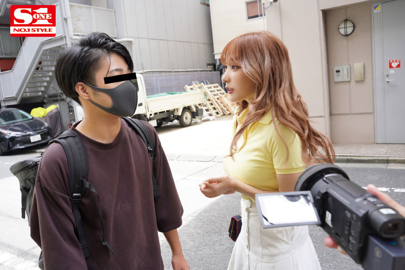 S1が小宵こなんに無茶振り逆ナン指令！ 一流女優の痴女テクで素人を骨抜きにするまで帰れまSEX！小宵こなん