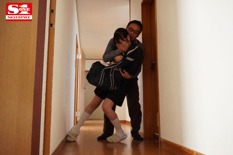 大嫌いな義父の汚いイチモツを上下の穴にぶち込まれた不幸な連れ子「でも…おぞましいアレがなぜかまた欲しいの…」 香水じゅん香水じゅん