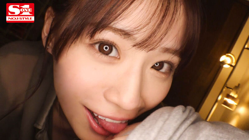 【AV史上初の褒められながら逆レ●プ】日本一カワイイ痴女からひたすら愛され犯●れる 未歩なな未歩なな