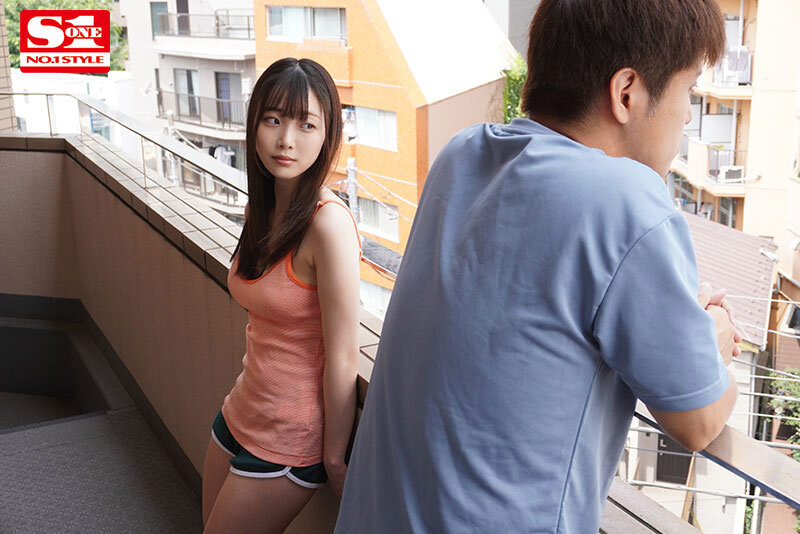 彼女の親友のむっちむち肉感ボディ誘惑に負けた僕は狂ったように貪りハメ狂った彼女不在の2日間 結月りあ結月りあ