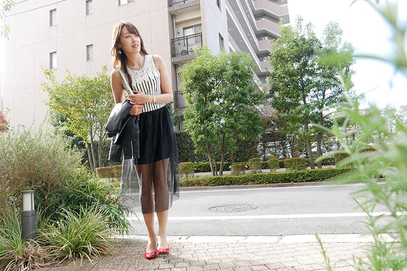 「立ちんぼ妻」 B級熟女 かすみ40歳