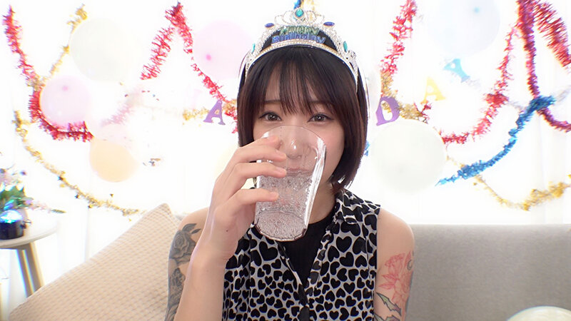 私の一番ヤリたいコト。パーリーピーポー柊ゆうき！お酒たっぷりアゲアゲ騎乗位ヤリマン中出し撮影柊ゆうき