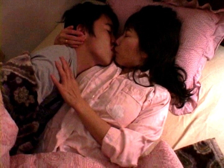 近親相姦 夜●い11早瀬佐和子・垣内京子・関口朋美