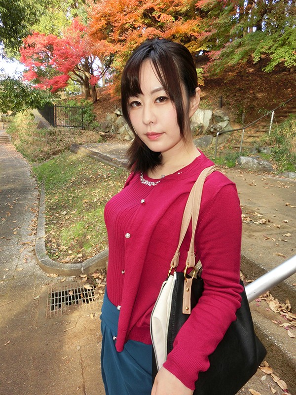 淫乱ママ涎乳妻の白目 市川紗理奈市川紗理奈