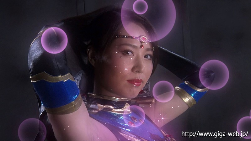 ヒーロー陥落 美魔女幹部ヴェルマリア 通野未帆通野未帆