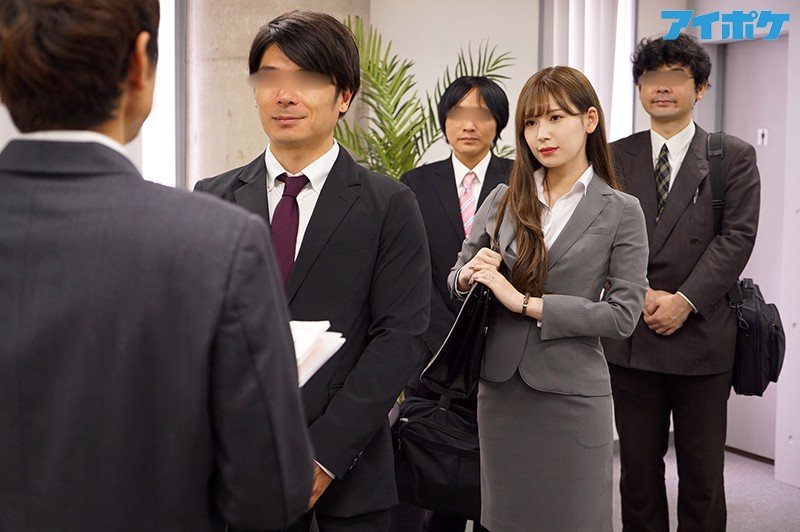 出張先相部屋NTR 絶倫の上司に一晩中何度も中出しされた新人女子社員 明里つむぎ明里つむぎ