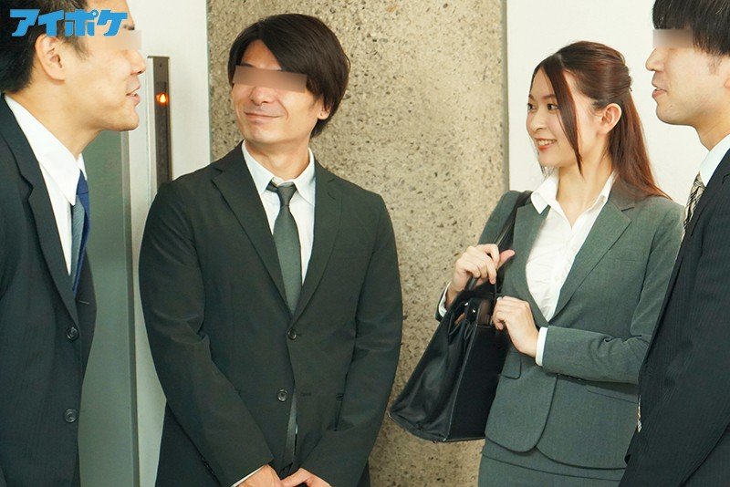 出張先相部屋NTR 絶倫の上司に一晩中何度もイカされ続けた巨乳女子社員 梓ヒカリ梓ヒカリ