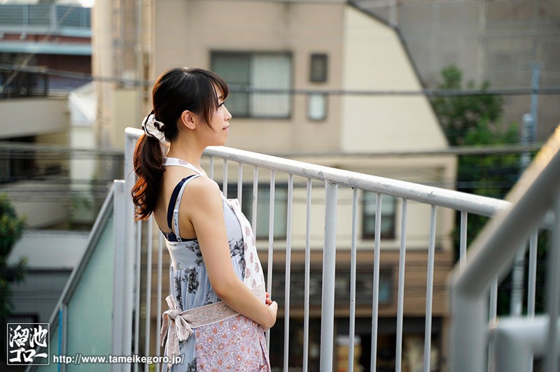 欲求不満な団地妻と孕ませオヤジの汗だく濃厚中出し不倫 長瀬麻美長瀬麻美