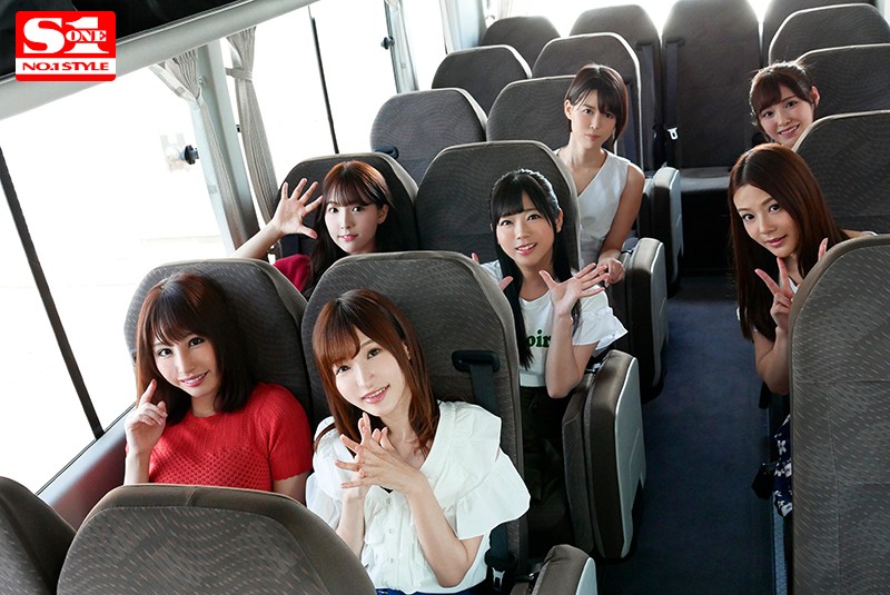 エスワン15周年スペシャル大共演 第3弾 超豪華S1女優大集合 素人チ●ポをヌキまくりハメまくり夢の大乱交！ ファン大感謝祭ツアー三上悠亜・あやみ旬果・葵つかさ