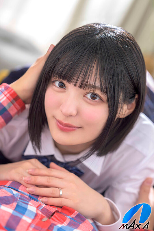 甘えん坊女子校生新妻と子作り中出し性活 虹村ゆみ虹村ゆみ