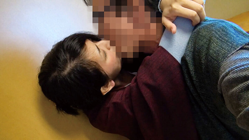 人妻不倫旅行 再会篇合作版 人妻・晴香（27才）