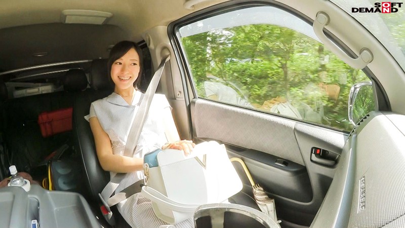 旦那との年の差20歳。 都会からのどかな田舎町に嫁いだ才色兼備の盛り妻 木村ふみ 31歳 AV DEBUT木村ふみ