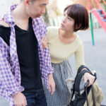 ケガで保護した童貞青年を筆下ろししたら相性が良すぎて何度もイカされ溺れたデカ尻妻 玉城夏帆玉城夏帆