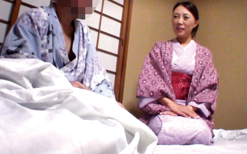 美人でエロ体型と評判の仲居さんがいる温泉に行って 人妻の仲居さんをチップで口説いてみたら…4時間