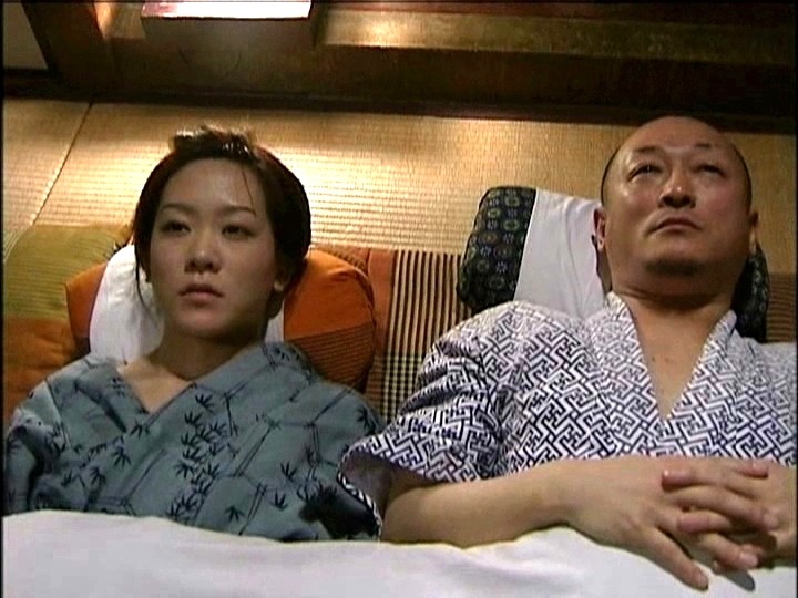 この世は川の流れのように 夫は戦地・嫁は父に抱かれ/兄貴の友人たちにまわされた妹/夫の通夜の狂おしい情交花野心・横山翔子