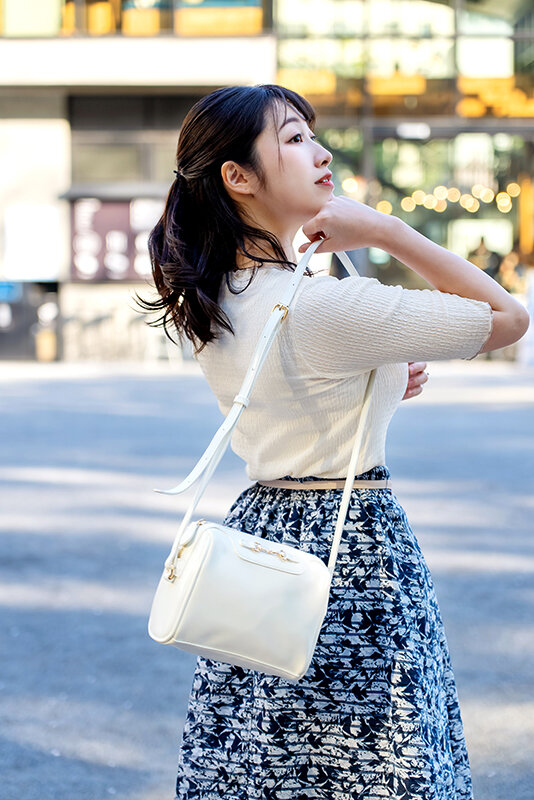 【教員免許はく奪】学校終わりにアプリで男を物色 淫語連発デカ尻騎乗位寸止め痴女プレイ＆鬼エグピストンでガチアクメ孕ませ…